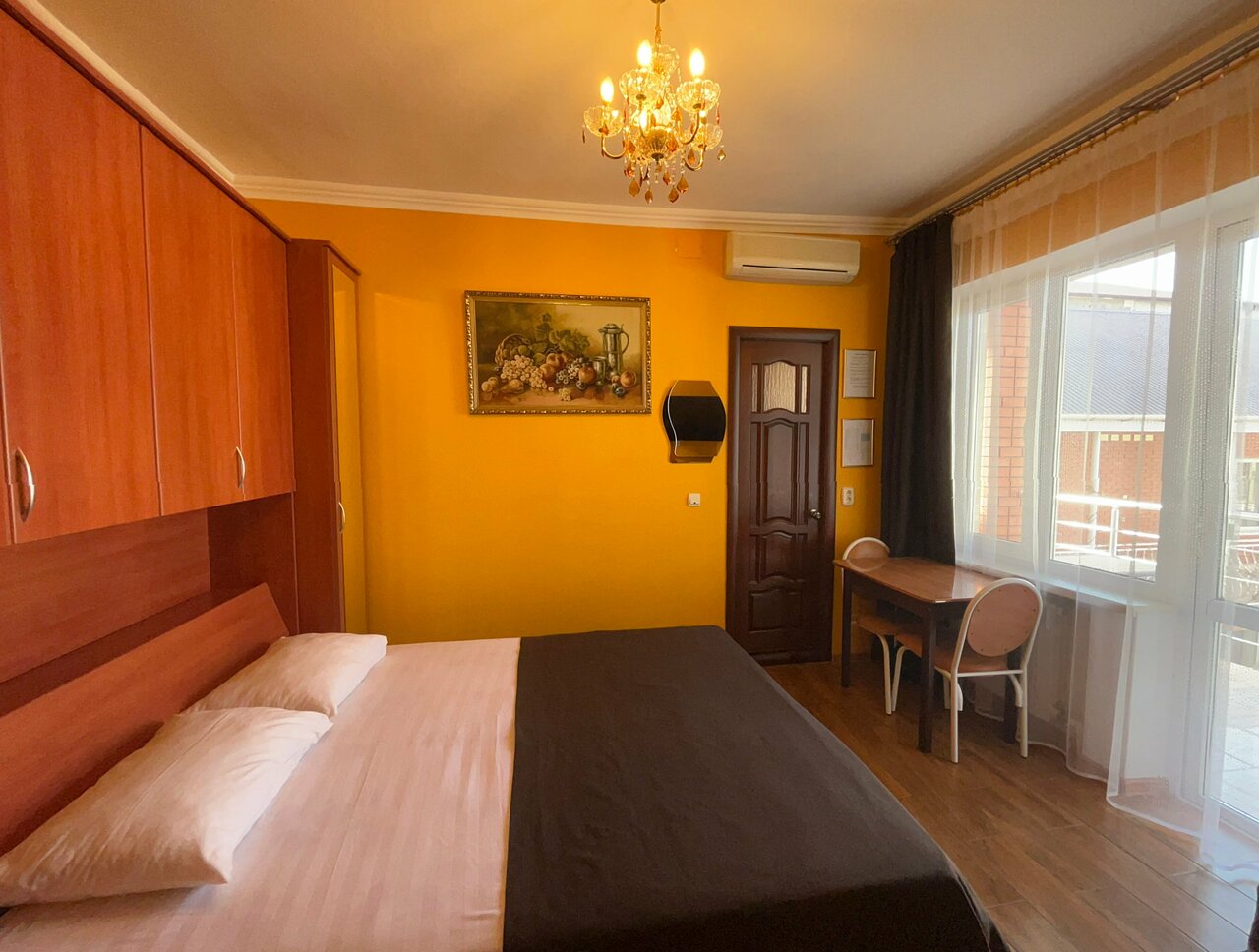 Гостиница Отдых у Александра Геленджик