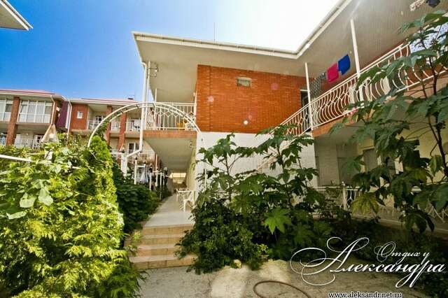 Гостиница Отдых у Александра Геленджик-29